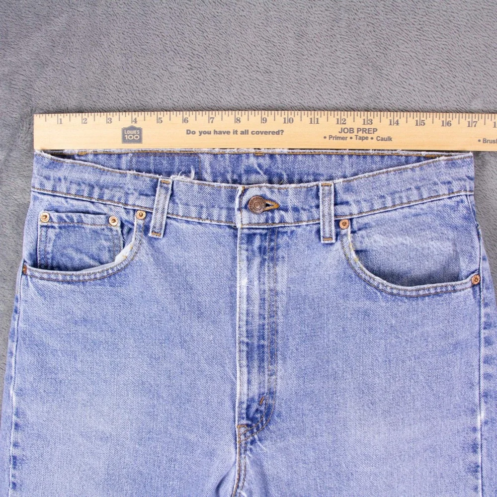 Vintage Levis 505 Regular Fit Straight Leg Jeans Light Wash 34x30 Blue Denim USA